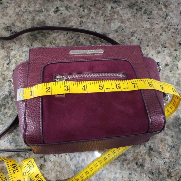 Steve Madden Wine Burgundy Tara Crossbody Bag Purse - Picture 8 of 11